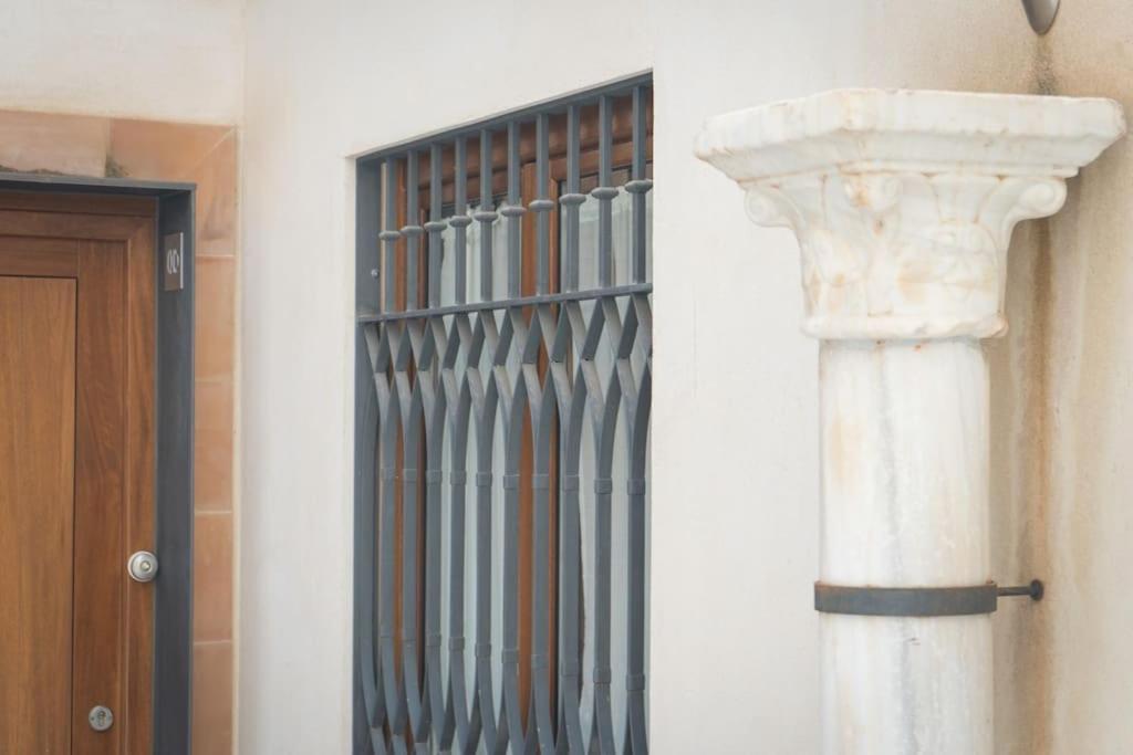 Apartamento Nuevo Junto A La Catedral De Sevilla Eksteriør billede
