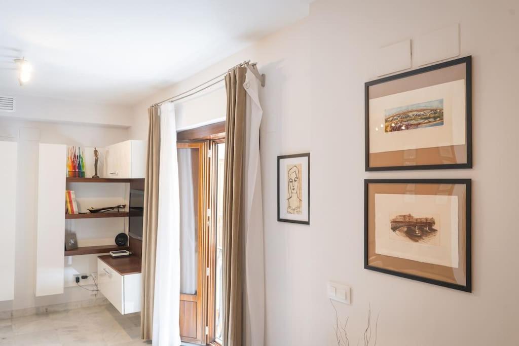 Apartamento Nuevo Junto A La Catedral De Sevilla Eksteriør billede