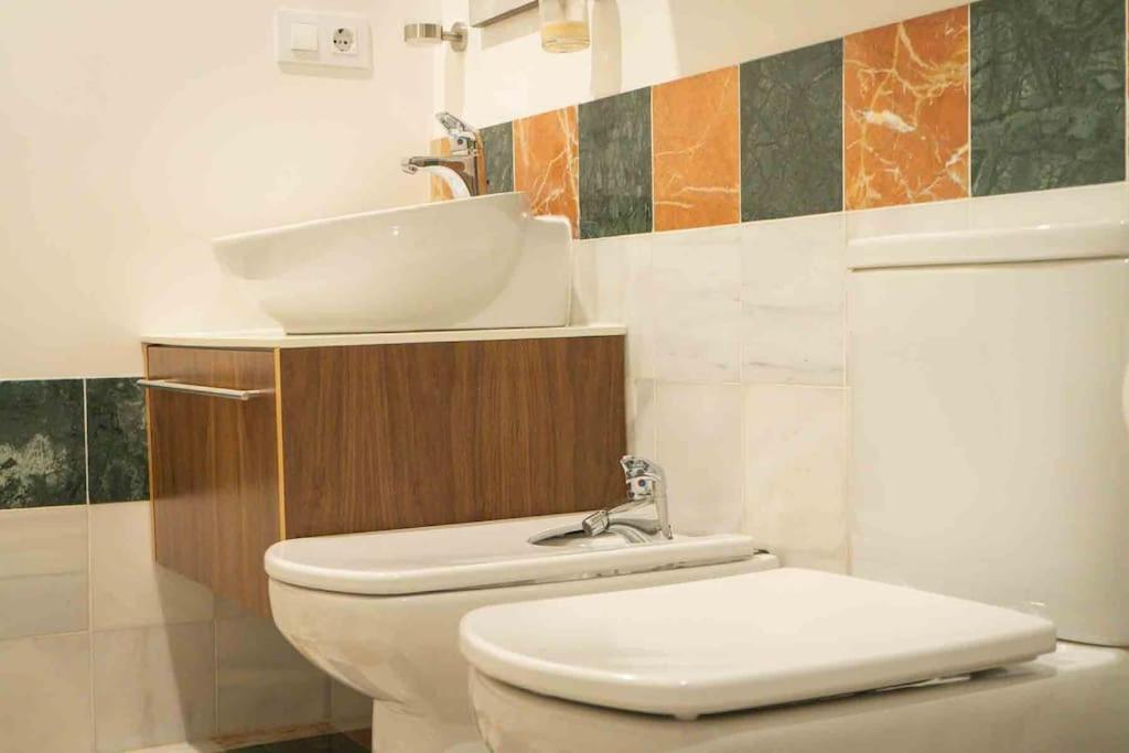 Apartamento Nuevo Junto A La Catedral De Sevilla Eksteriør billede
